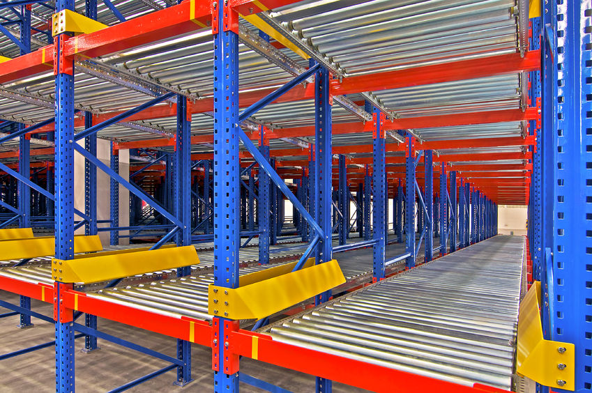61491378 - warehouse shelving storage system shelving metal pallet racking